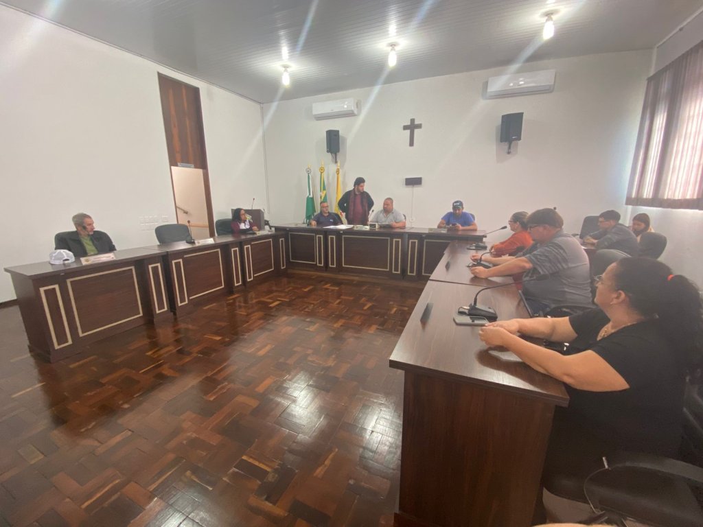 Sessão extraordinária na Câmara de Beltrão aprova três importantes projetos