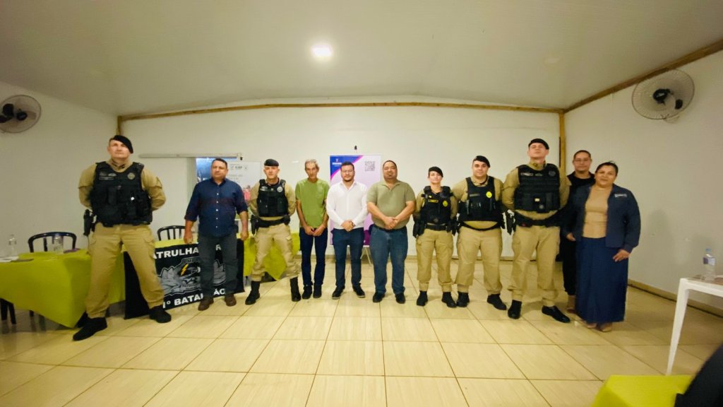 Vereadores participam de palestras sobre a Patrulha Rural e Patrulha Maria da Penha
